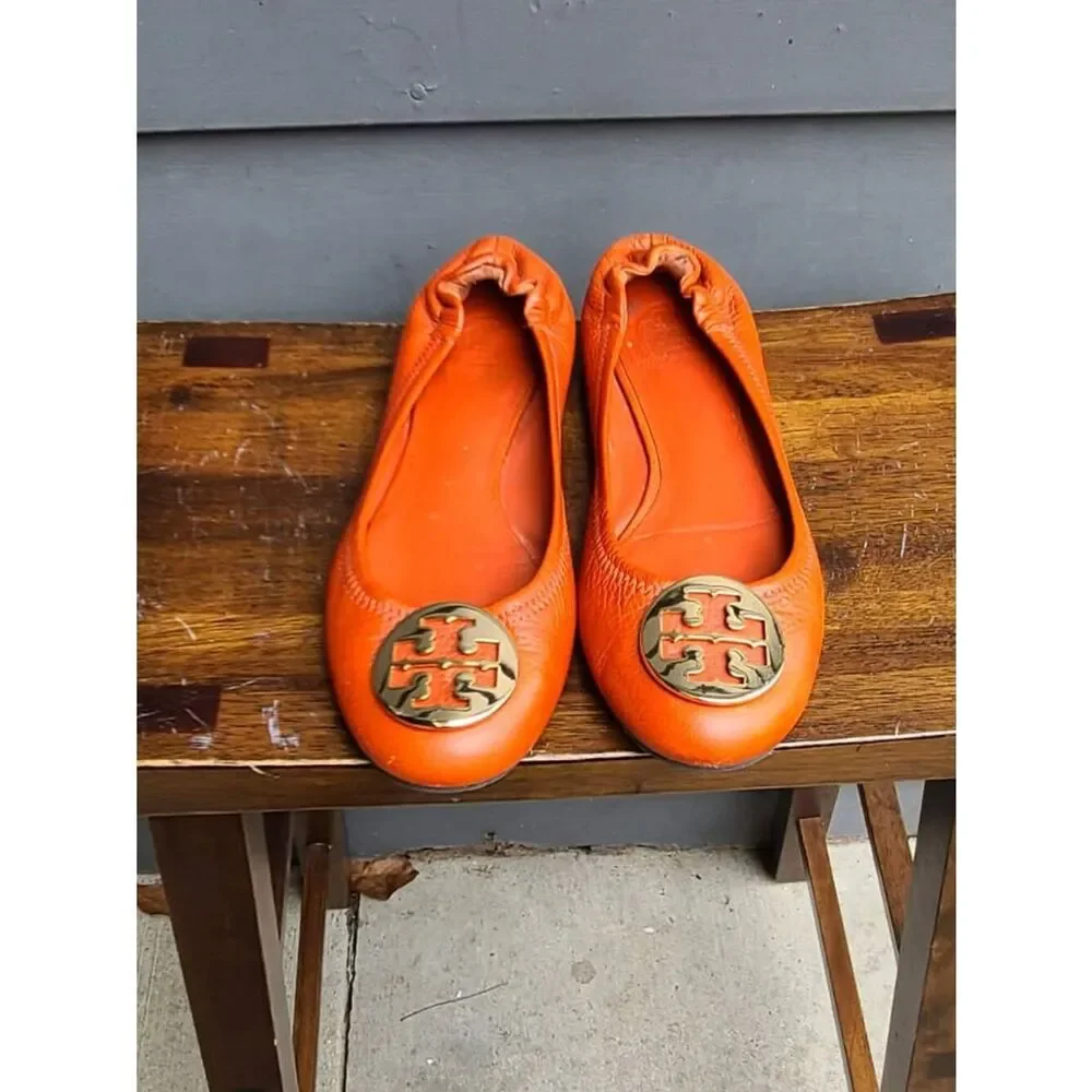 Tory Burch Orange Leather Minnie Ballet Flat Gold Logo size 8